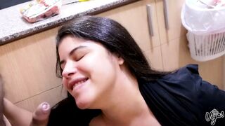 Swallowing schlong in the kitchen in front of everybody!