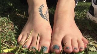 Sweaty Foot Tease Public Park - Goddess Allie James - Filth Bizarre Studios