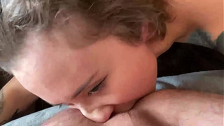 Real lady knows sexy to LICK & RIM!